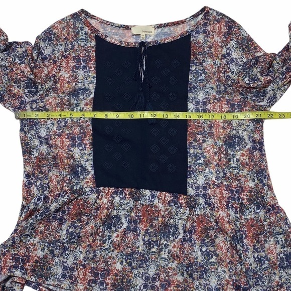 DEPT222 Floral Embroidered Tassel Tie L/S Blouse - Picture 7 of 12